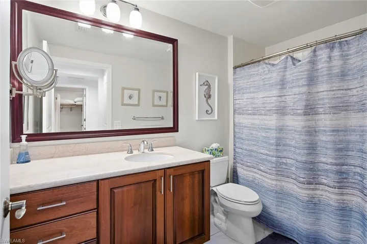 965  Sandpiper  ST, Naples, FL 34102