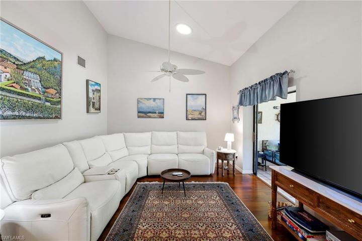 6050  Huntington Woods  DR, Naples, FL 34112