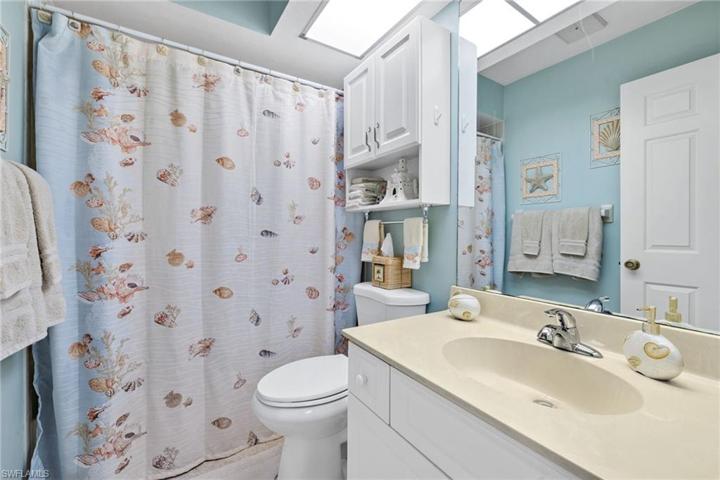 6050  Huntington Woods  DR, Naples, FL 34112