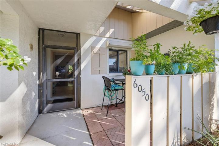6050  Huntington Woods  DR, Naples, FL 34112