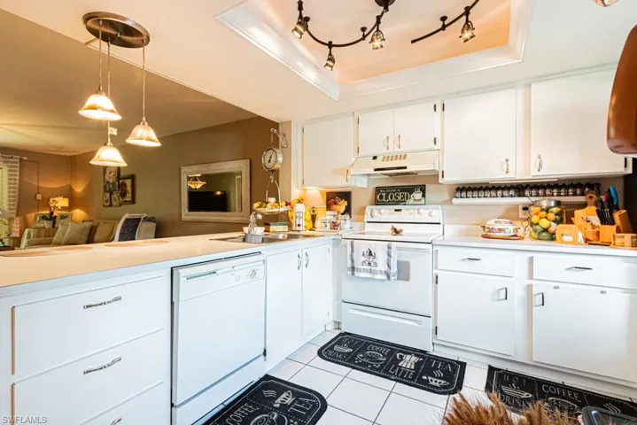 130 Cypress Way E 1, Naples, Florida 34110