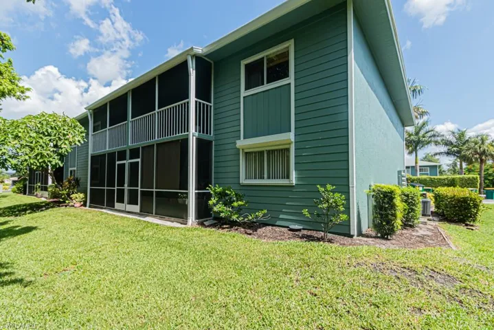 130 Cypress Way E 1, Naples, Florida 34110