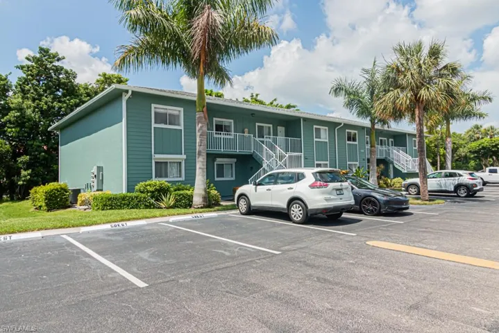 130 Cypress Way E 1, Naples, Florida 34110