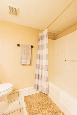 130 Cypress Way E 1, Naples, Florida 34110