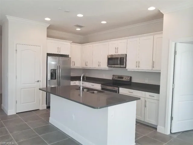 6969 Avalon Cir 1508, Naples, Florida 34112