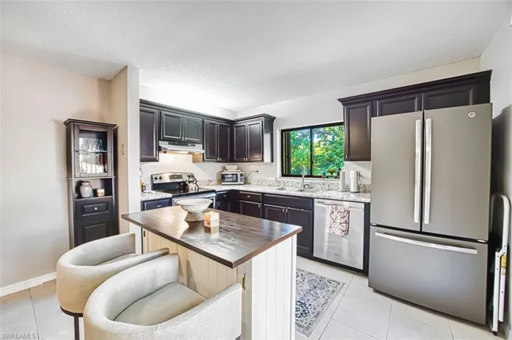 1444 Park Shore Cir 3, Fort Myers, Florida 33901