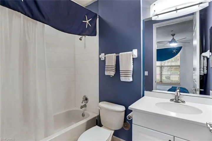 Guest bedroom en suite bathroom.
