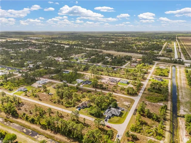 1113 Darling St E, Lehigh Acres, Florida 33974