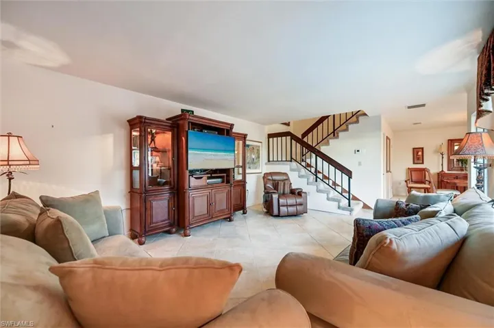 185  Lake Point  LN, Naples, FL 34112