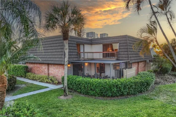 185  Lake Point  LN, Naples, FL 34112
