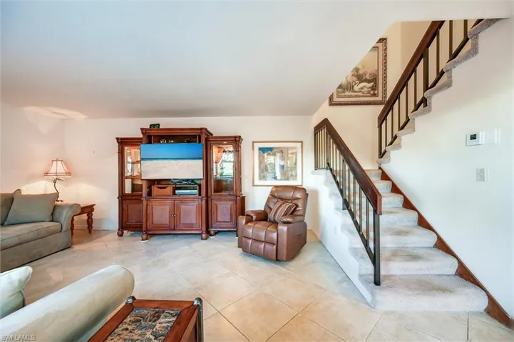 185  Lake Point  LN, Naples, FL 34112