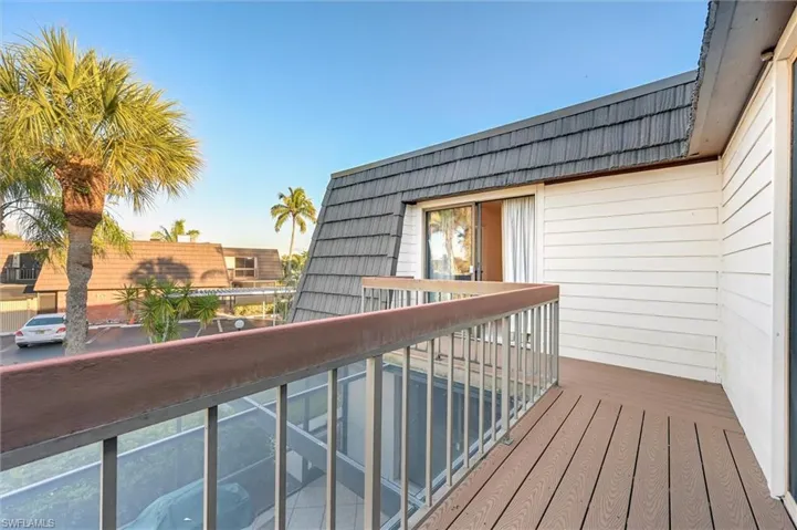 Deck off the bedrooms
