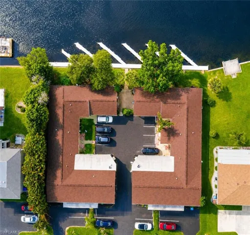 1107 Se 46th Ln E, Cape Coral, Florida 33904