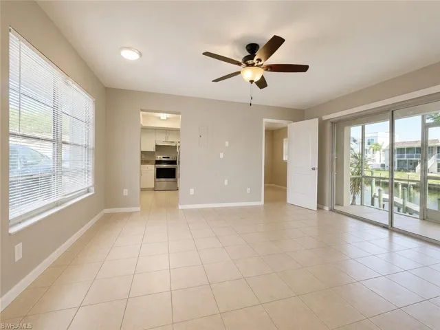 1107 Se 46th Ln E, Cape Coral, Florida 33904