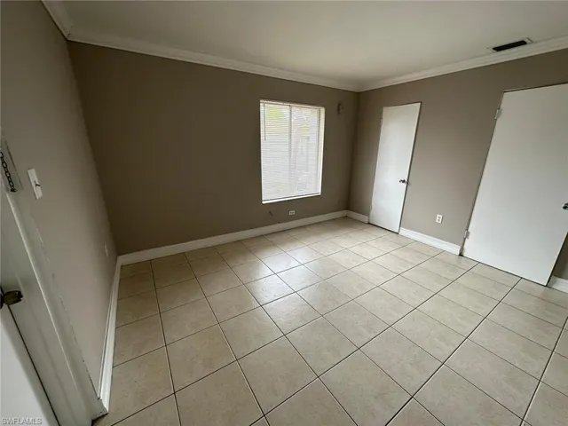 1830 Maravilla Ave 210, Fort Myers, Florida 33901