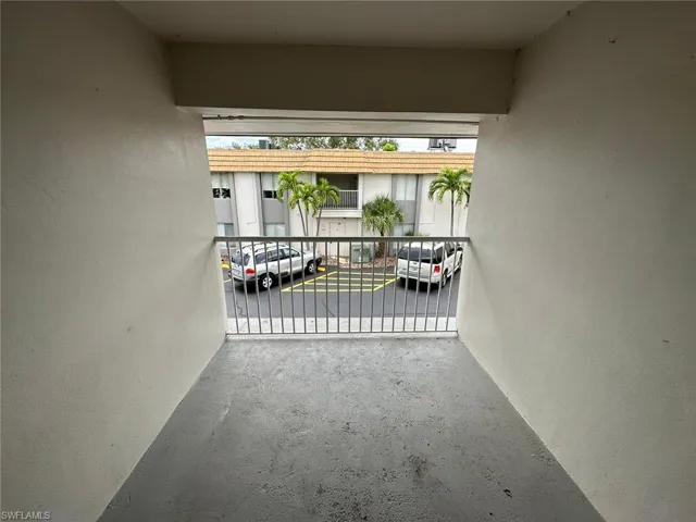 1830 Maravilla Ave 210, Fort Myers, Florida 33901