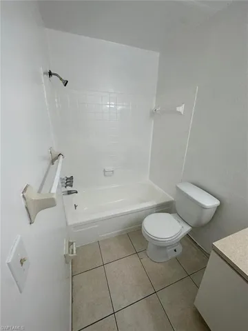 1830 Maravilla Ave 210, Fort Myers, Florida 33901