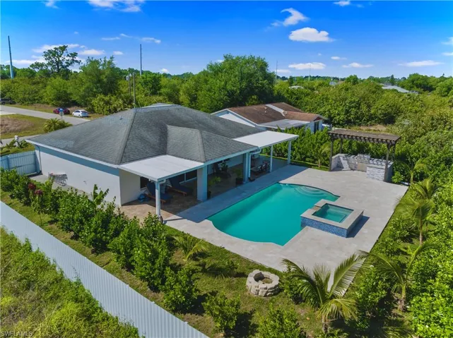 3314  2nd W ST, Lehigh Acres, FL 33971
