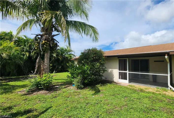 4615 SE 4th  PL, Cape Coral, FL 33904