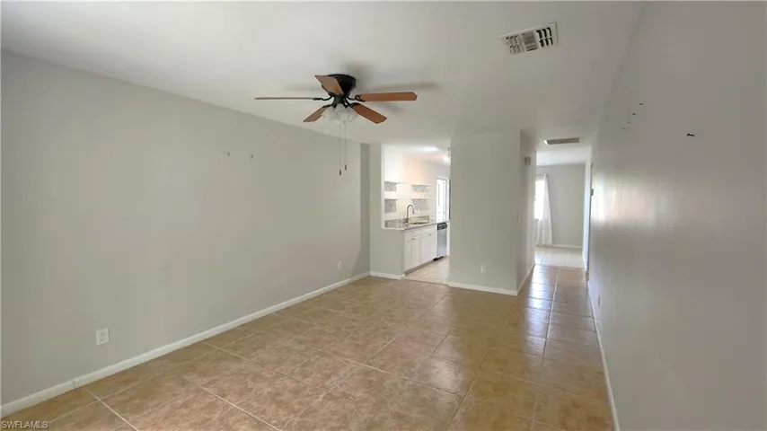 4615 SE 4th  PL, Cape Coral, FL 33904