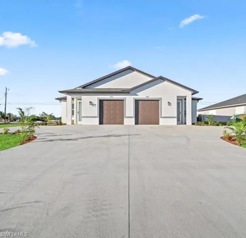 915 Ne 15th Ln, Cape Coral, Florida 33909