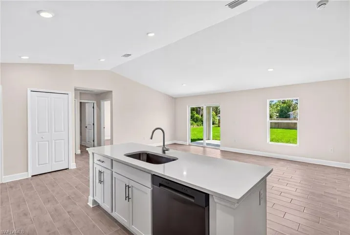 2841 NW 19th  AVE, Cape Coral, FL 33993