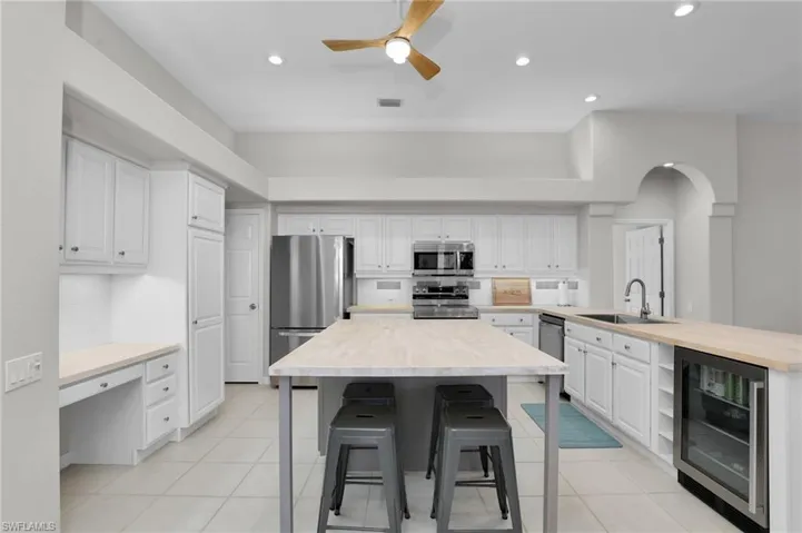 14720  Bald Eagle  DR, Fort Myers, FL 33912