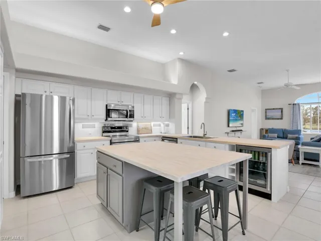 14720  Bald Eagle  DR, Fort Myers, FL 33912