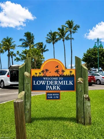 1200 Gulf Shore Blvd N 404, Naples, Florida 34102