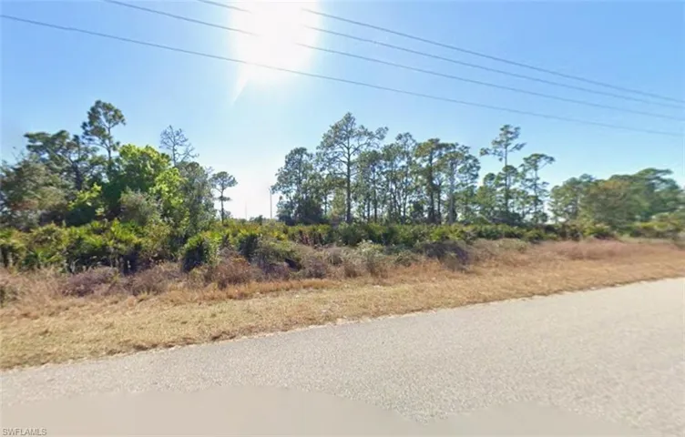 2876 Meadow Rd, Lehigh Acres, Florida 33974