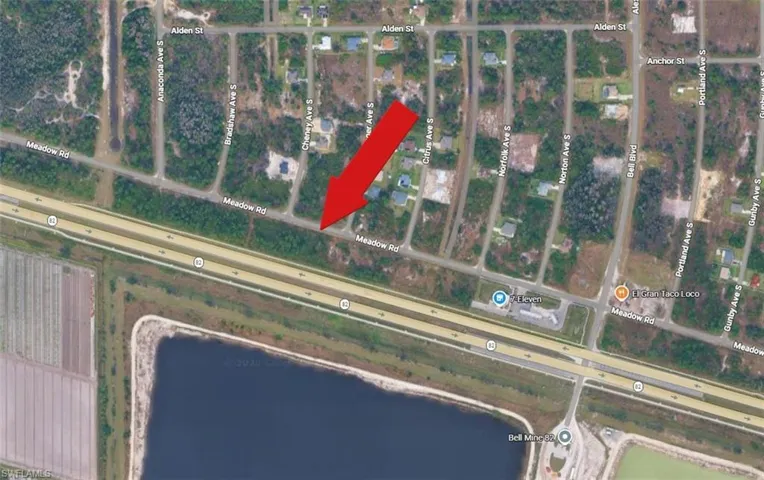 2876 Meadow Rd, Lehigh Acres, Florida 33974