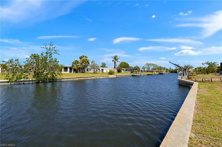 128  Rodgers NE AVE, Port Charlotte, FL 33952