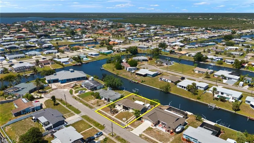 128  Rodgers NE AVE, Port Charlotte, FL 33952