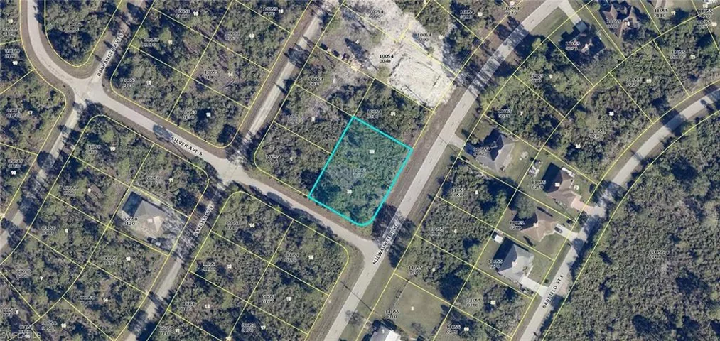 1143 + 1145  Milwaukee  BLVD, Lehigh Acres, FL 33974