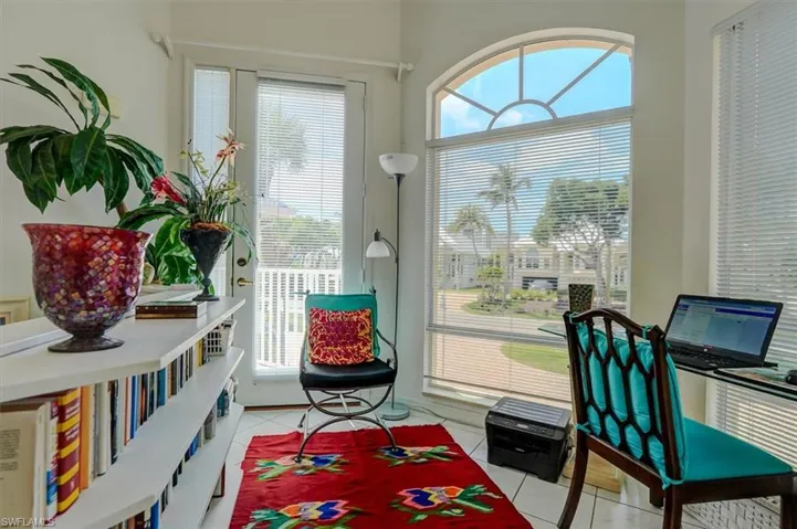 Sitting area  w / Home office on 2nd floor