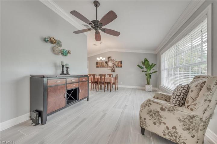 Entrance living area