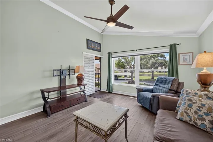 8382 Charter Club Cir 6, Fort Myers, Florida 33919
