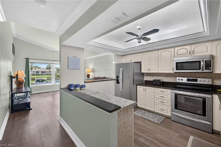 8382 Charter Club Cir 6, Fort Myers, Florida 33919