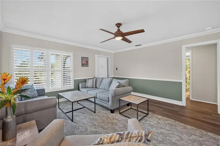 8382 Charter Club Cir 6, Fort Myers, Florida 33919