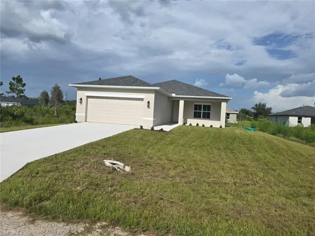 1924 Holyoke Ave, Lehigh Acres, Florida 33972
