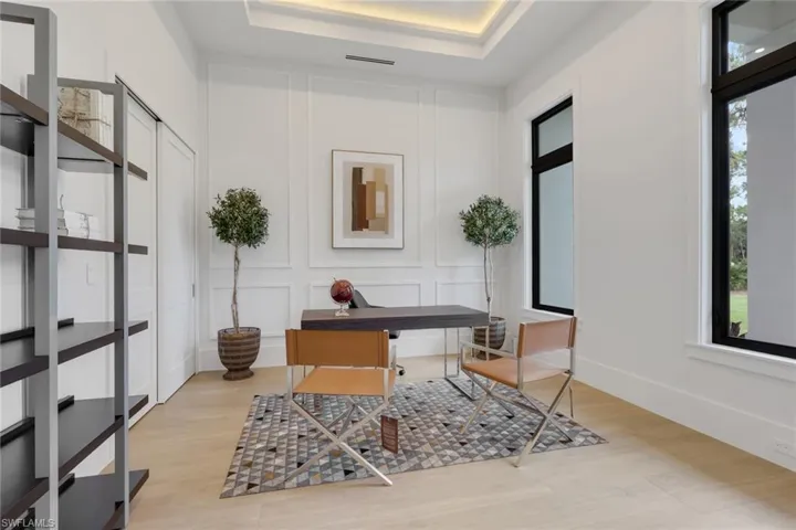 5025 Boxwood Way, Naples, Florida 34116