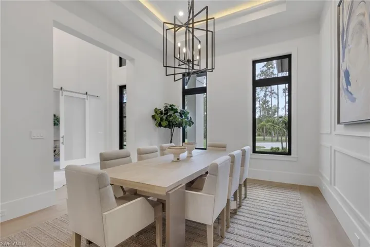 5025 Boxwood Way, Naples, Florida 34116