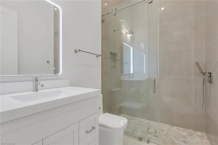 5025 Boxwood Way, Naples, Florida 34116