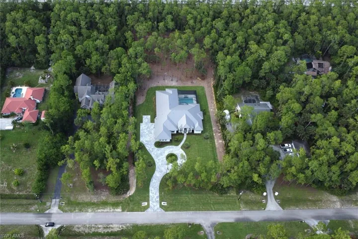 5025 Boxwood Way, Naples, Florida 34116