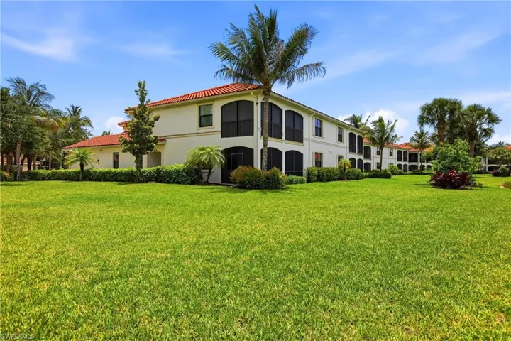 3163  Serena  LN, Naples, FL 34114