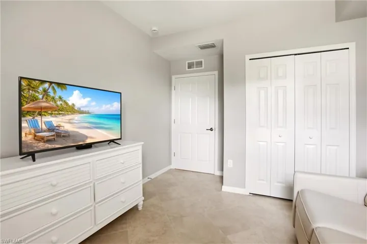 3163  Serena  LN, Naples, FL 34114