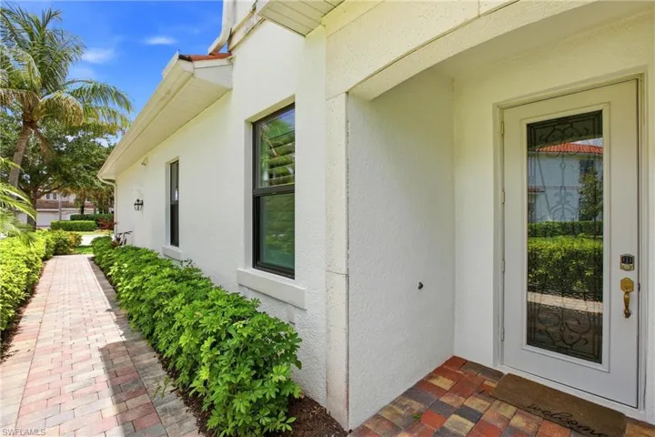 3163  Serena  LN, Naples, FL 34114