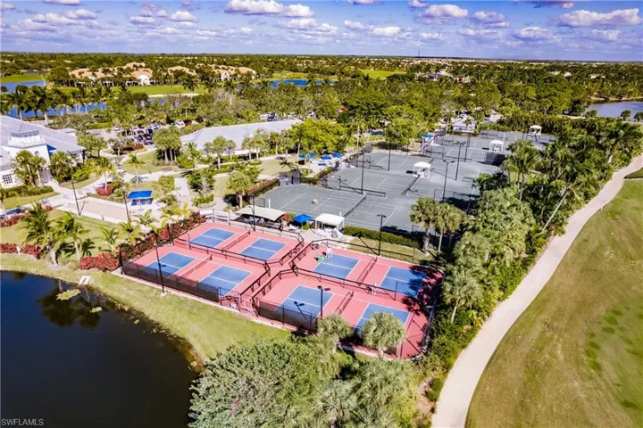 3163  Serena  LN, Naples, FL 34114