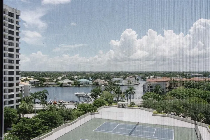 4401 Gulf Shore Blvd N E-908, Naples, Florida 34103