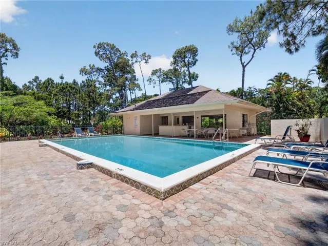 Woodlands Pool & Clubhouse